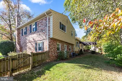 8806 Dianne Place, Springfield, VA 22152 - Photo 15