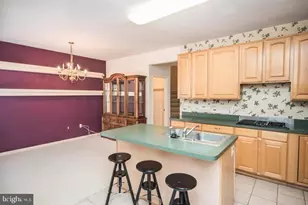 8359 Regal Oak Ct, Springfield, VA 22152 - Photo 13