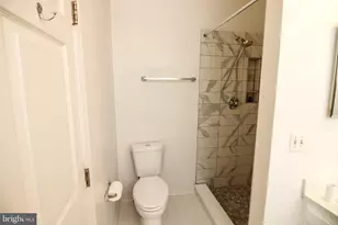 1392 Park Garden Ln, Reston, VA 20194 - Photo 27