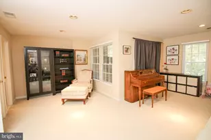 1392 Park Garden Ln, Reston, VA 20194 - Photo 41