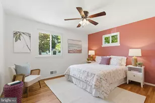 5211 Stonington Dr, Fairfax, VA 22032 - Photo 23