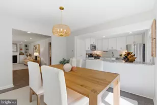 5211 Stonington Dr, Fairfax, VA 22032 - Photo 9