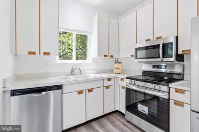 1958 Villaridge Drive, Reston, VA 20191 - Photo 15