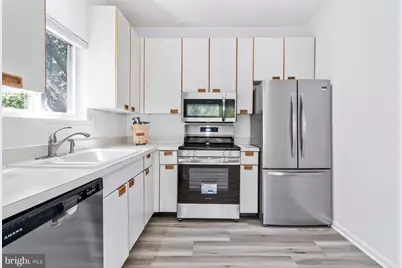 1958 Villaridge Drive, Reston, VA 20191 - Photo 13