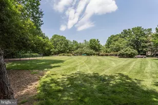 1958 Villaridge Dr, Reston, VA 20191 - Photo 45