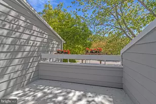 1958 Villaridge Dr, Reston, VA 20191 - Photo 15
