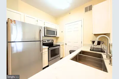 1580 Spring Gate Drive #4415, McLean, VA 22102 - Photo 5