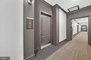 2319 Field Point Rd, Herndon, VA 20171 - Photo 3