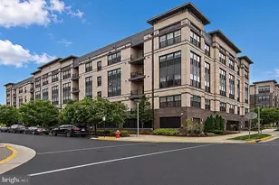 2319 Field Point Rd, Herndon, VA 20171 - Photo 1
