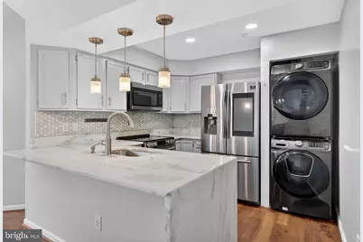 6009 Mersey Oaks Way #E, Alexandria, VA 22315 - Photo 11
