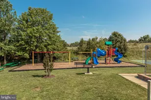 6009 Mersey Oaks Way, Alexandria, VA 22315 - Photo 39