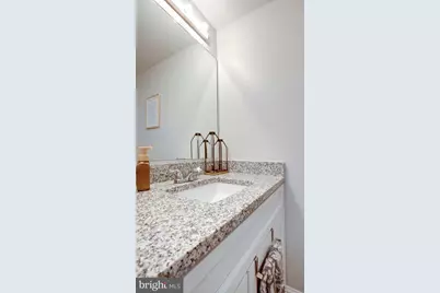 8657 Dellway Lane, Vienna, VA 22180 - Photo 19