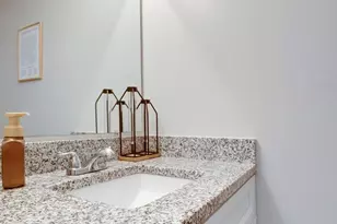 8657 Dellway Ln, Vienna, VA 22180 - Photo 19