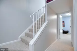 8657 Dellway Ln, Vienna, VA 22180 - Photo 33