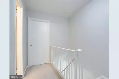 8657 Dellway Lane, Vienna, VA 22180 - Photo 21
