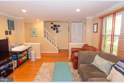 2831 Raymond Court, Falls Church, VA 22042 - Photo 9