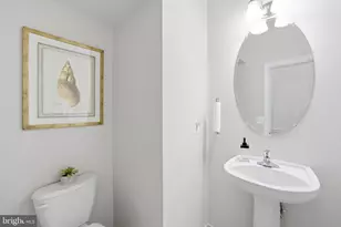 3009 Marshall St, Falls Church, VA 22042 - Photo 31