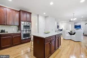 3009 Marshall St, Falls Church, VA 22042 - Photo 17