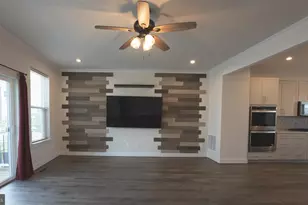 6069 Dreher Ct, Falls Church, VA 22044 - Photo 5