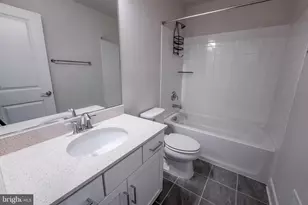 6069 Dreher Ct, Falls Church, VA 22044 - Photo 15