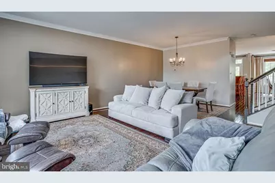 5736 Governors Pond Circle, Alexandria, VA 22310 - Photo 5