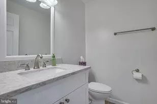 5736 Governors Pond Cir, Alexandria, VA 22310 - Photo 31