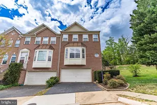5736 Governors Pond Cir, Alexandria, VA 22310 - Photo 1