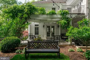1210 Corbin Ct, McLean, VA 22101 - Photo 13