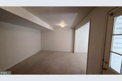 13643 Saint Johns Wood Place, Herndon, VA 20171 - Photo 5