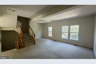 13643 Saint Johns Wood Place, Herndon, VA 20171 - Photo 19