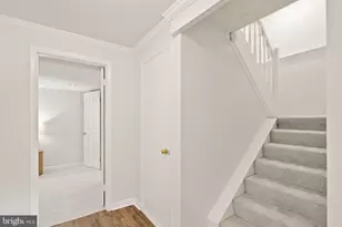 1694 Sierra Woods Ct, Reston, VA 20194 - Photo 35