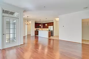 4151 Castlecary Ln, Fairfax, VA 22030 - Photo 7