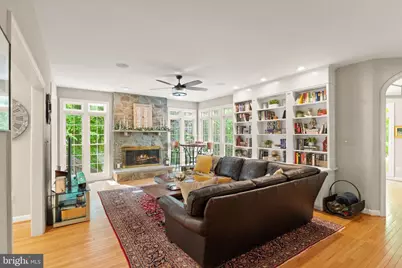 10082 Roseland Ridge Road, Fairfax Station, VA 22039 - Photo 23
