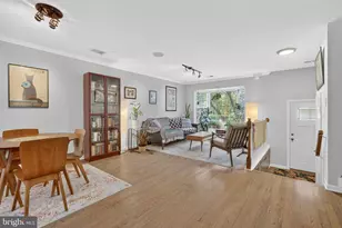 9639 Franklin Woods Pl, Lorton, VA 22079 - Photo 5