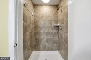 4917 Bexley Ln, Fairfax, VA 22032 - Photo 27