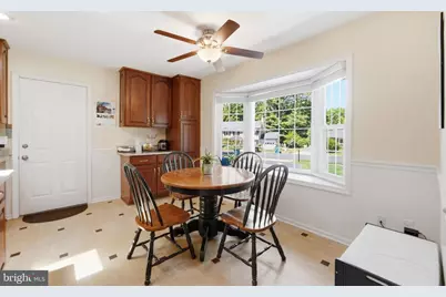 4917 Bexley Lane, Fairfax, VA 22032 - Photo 5
