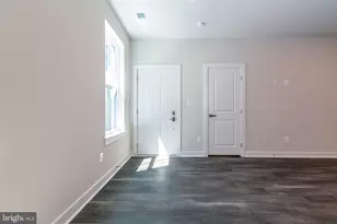 2328 Water Promenade Ave, Herndon, VA 20171 - Photo 13