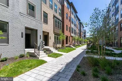 2328 Water Promenade Avenue, Herndon, VA 20171 - Photo 7
