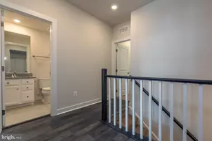 2328 Water Promenade Ave, Herndon, VA 20171 - Photo 33