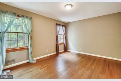 2325 Highland Avenue, Falls Church, VA 22046 - Photo 13