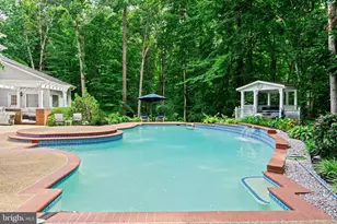 8604 Beaver Pond Ln, Fairfax Station, VA 22039 - Photo 35