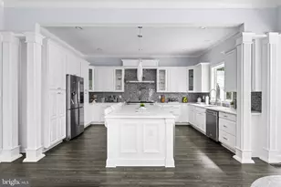 8604 Beaver Pond Ln, Fairfax Station, VA 22039 - Photo 13