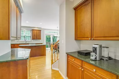 6758 Edge Cliff Drive, Alexandria, VA 22315 - Photo 11