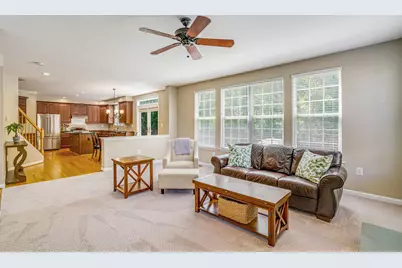 6758 Edge Cliff Drive, Alexandria, VA 22315 - Photo 19