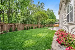 6758 Edge Cliff Dr, Alexandria, VA 22315 - Photo 51