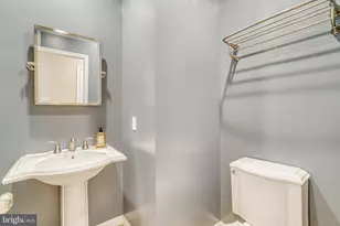 6758 Edge Cliff Dr, Alexandria, VA 22315 - Photo 21