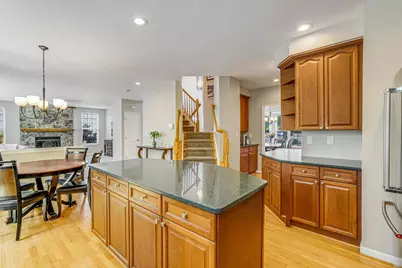 6758 Edge Cliff Drive, Alexandria, VA 22315 - Photo 13