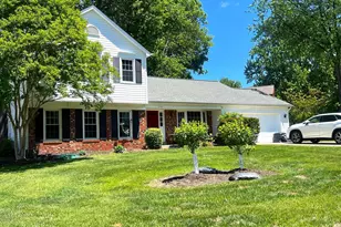 2584 John Milton Dr, Herndon, VA 20171 - Photo 1