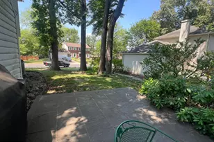 2584 John Milton Dr, Herndon, VA 20171 - Photo 19