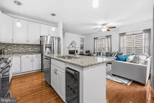 9123 Stonegarden Dr, Lorton, VA 22079 - Photo 9